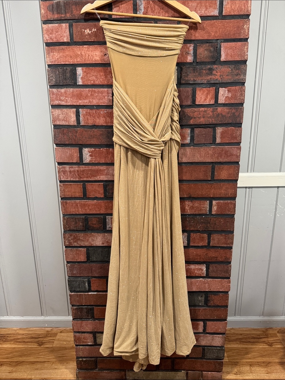Babyboo PAULA MAXI DRESS - GOLD SPARKLE - Picture 4 of 16